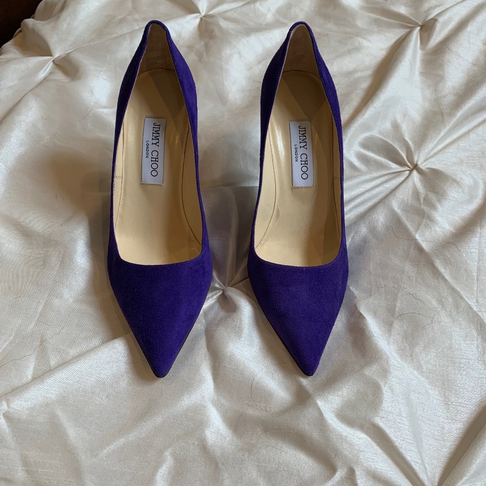 NWOB Jimmy Choo Purple Suede Leather Pumps sz 39